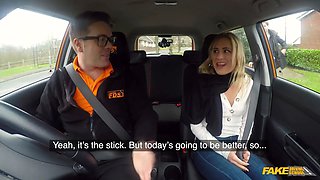 Unbelievable squirting from hot blonda Lindsey Cruz - faux driving school