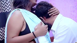 Bhabhi Lila Sharma gets into a hardcore Hindi hookup in desi style