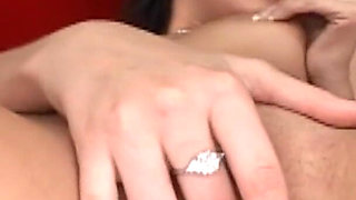 Jamie Pumps Her Milk