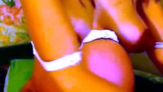 Pregnant Amateur with Big Tits on Webcam