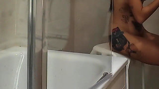Shower Quicky in the Big City