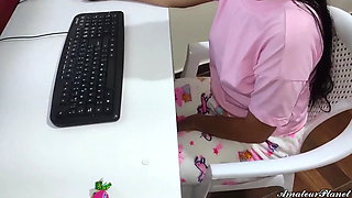 Mi Tio Pervertido Me Engao Con Una Chupeta Para Meterme Su Asquerosa Polla E...