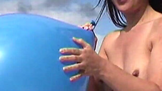 Blow2popp Naked on the Lake