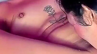 Expert Tongue Discovering Virgin Pussy