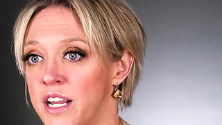 Big breast Dee Williams hottie masturbation