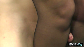 JOI Romance in Extreme Romance