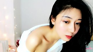 Amateur webcam asian girl