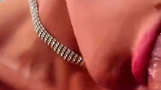 Amandha Fox squirts and takes it everywhere from her slave