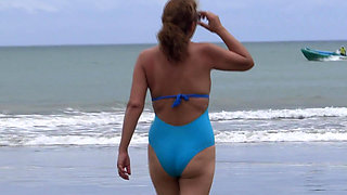 Real Video of Mother on the Beach, Exhibits, Masturbates and Fucks for the First Time with Stepson