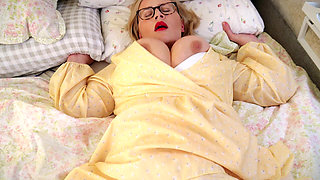 The Cheating Religious Wife HD