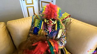 White BBW and perverted clown