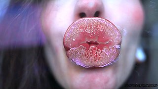 Glamour Girl Kiss with Sweet Shiny Juicy Lips