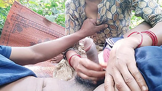 A girl was first time fucking with her boyfriend,A girl was fucking her tight pusssy by local boyfriend