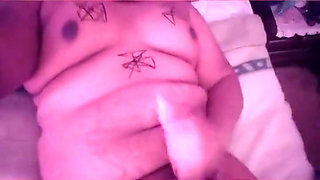 BBW enby masturbating one