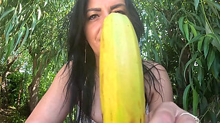I Love Big Bananas, They Fill My Mouth.