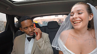 Gorgeous bride Yae Triplex gets fucked by a big-dicked driver