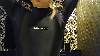A cross-dressing boy masturbated by layering a swimsuit on top of his whole body tights