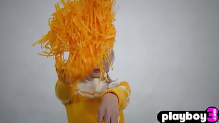 Lennon Elizabeth is a great cheerleader