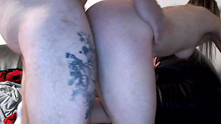 Fucking girlfriend in kitchen doggystyle