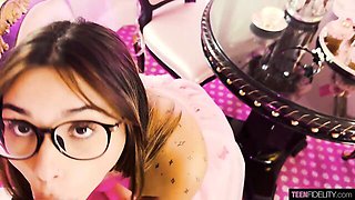 Nerdy hottie in glasses Kaia Martin fucks with a huge penis