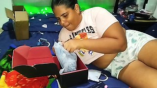 Join me in my umbox "MRLSEXDOLL"... With my discount code "Adriana" you get 10% off to join the fun.