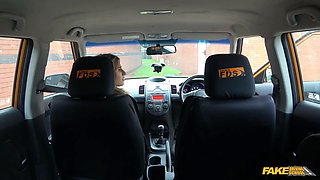 Unbelievable squirting from hot blonda Lindsey Cruz - faux driving school