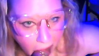 Blonde MILF Sucks and Deepthroat Cock Until Wig Falls off