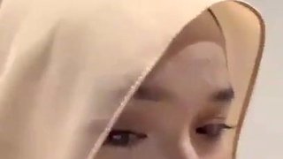 Ukhti Malay Cantik Banget Sepong Kontol Pacarnya