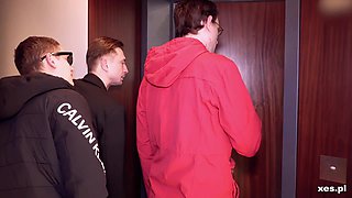 Beautiful curvy MILF exciting sex movie