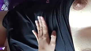 COLLEGE GIRL MASTURBATES WITH HER BEST FRIEND