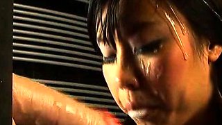Pulled amateurs close up car sex