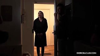 Making-of: Shalina Desires Of Submission