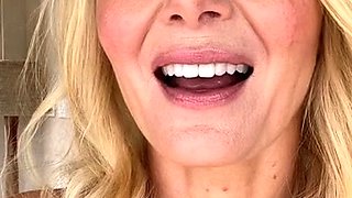 home made amateur blonde Masturbating