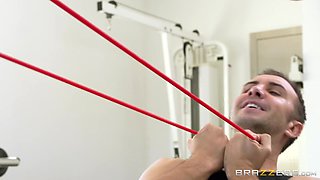 Kortney's Slutty Circuit Training With Kortney Kane, Keiran Lee - Brazzers