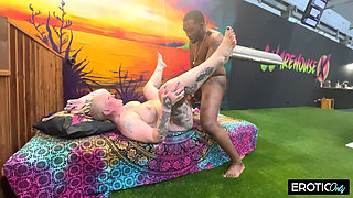 Horny BBW Gets Fucked Hard