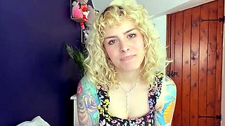 Molly Darling - Mommy's Slutty Birthday Treat