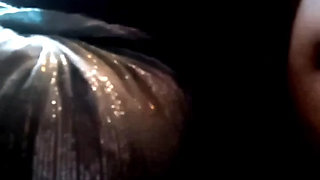 Desi bhabhi boyfriend's took water on her boobs