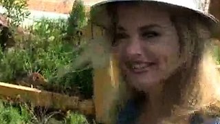 Blonde With Natural Big Boobs Loves Putting A Toy In Her