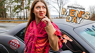 Shy Teen Miss Sunset Gives Sloppy Car Blowjob After Ride - Anal Sex with Alex Polo