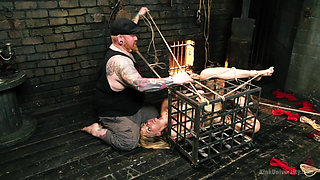 Asymmetric Bondage with Boss Bondage