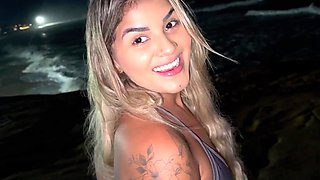 Tanned Latina cheats on hubby and hooks up with cock after beach - POV
