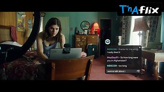 Alexandra Daddario Backside, Hooters Episode in Songbird