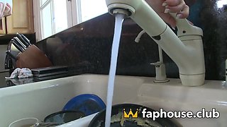 Raunchy mom with Enormous Lollipop Deep-throating