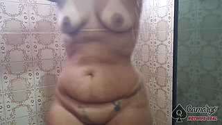 COME TAKE A SHOWER WITH ME