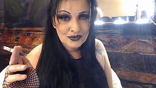 Gothic Goddess Smoke Slave Humiliation
