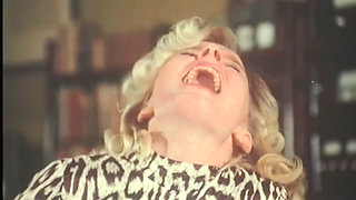 The Psychologist Made Me Masturbate in Front of Her, and I Was Cured.