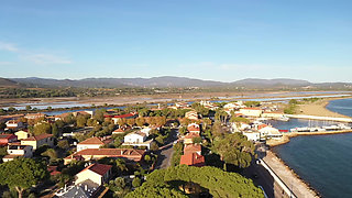 A French Girl Sucks at the Toilets
