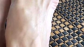 Blonde emo amateur solo masturbation