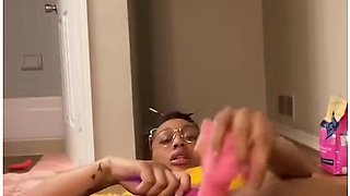 Hard cumming under rough kisses and restraint
