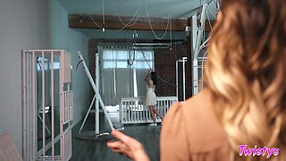 Amoral muff munchers heart-stopping xxx clip